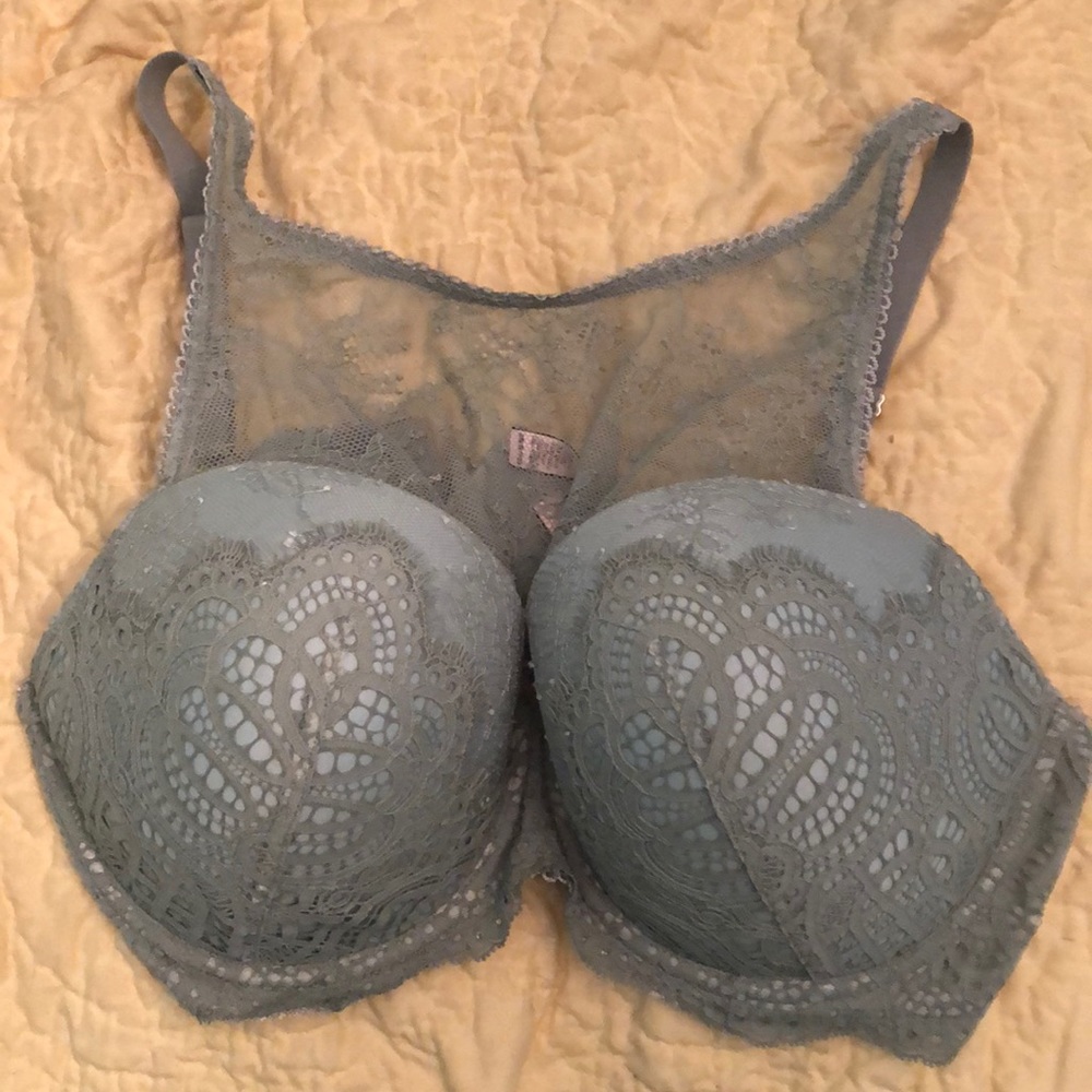 NWT Dream Angels lined demi. 38DD. Amazing